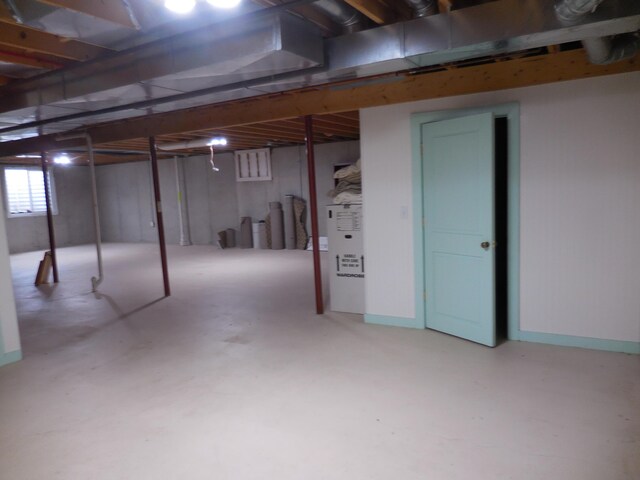 8103 Robinbrook St, Richland, MI 49083 - view of basement