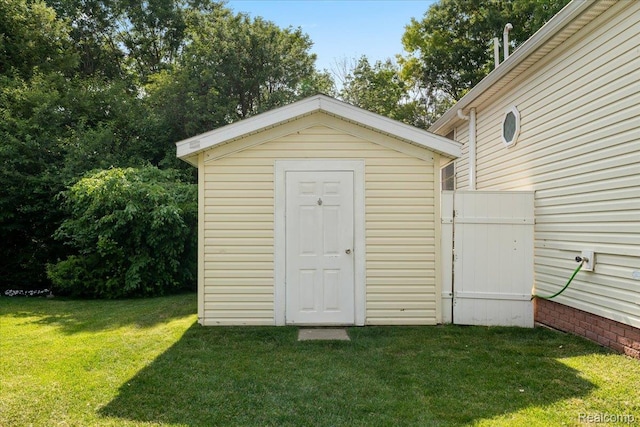 11054 Wood Run Cir S, Lyon, MI 48178 - photo 26