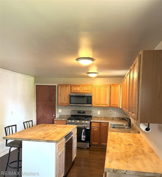 30431 Cherry Ave, Romulus, MI 48174 - photo 3