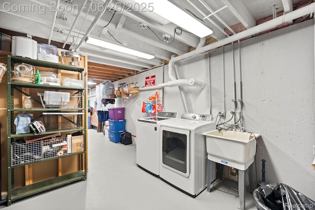 4386 Kelly Circle Dr, Commerce Twp, MI 48390 - laundry room with washing machine and clothes dryer