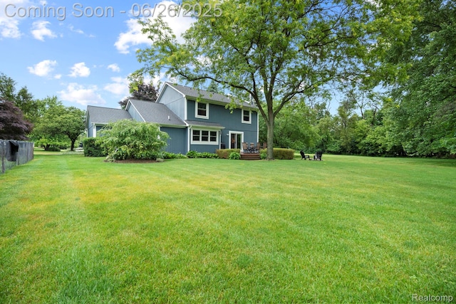 4386 Kelly Circle Dr, Commerce Twp, MI 48390 - view of green lawn
