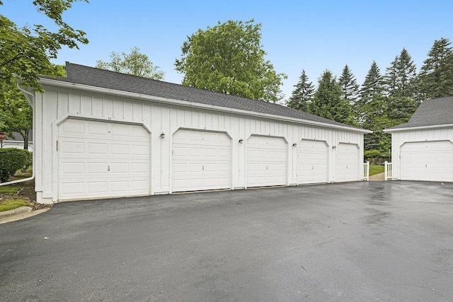 4219 Inverness St Unit 118, Dexter, MI 48130 - view of garage