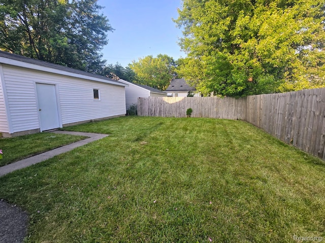 2311 S Jefferson St, Bay City, MI 48708 - photo 9
