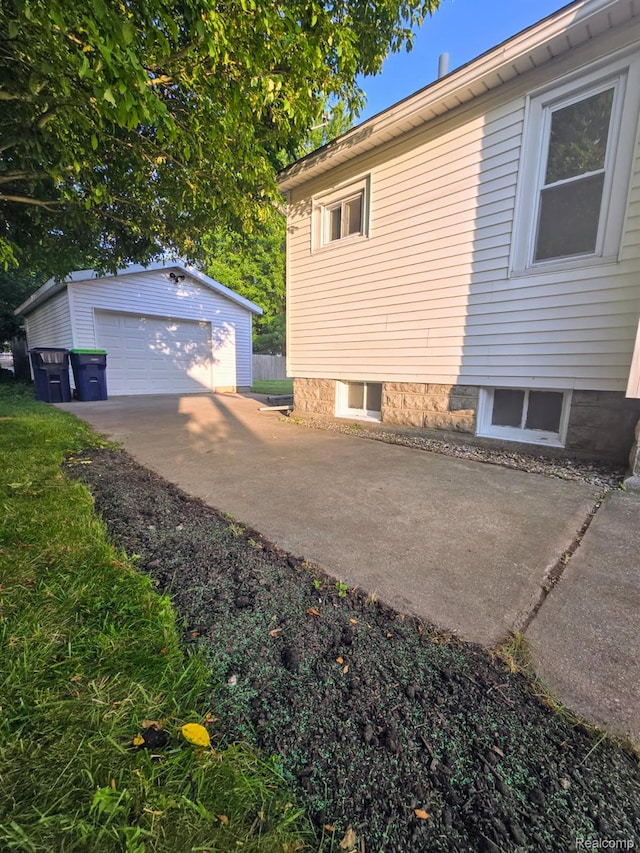 2311 S Jefferson St, Bay City, MI 48708 - photo 12