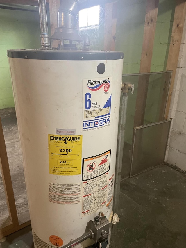 1111 S Quarterline Rd, Muskegon, MI 49442 - utilities featuring gas water heater