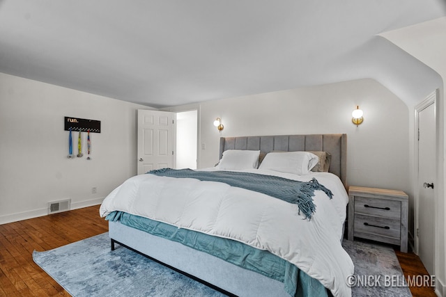 2036 Dawson Ave NE, Grand Rapids, MI 49505 - bedroom with wood finished floors and baseboards