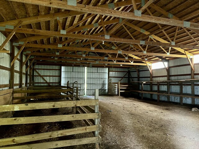 9910 8 Mile Rd, Ceresco, MI 49033 - view of garage