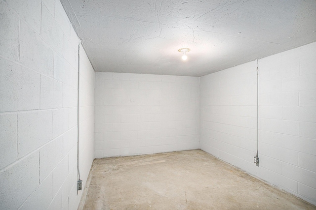 11279 E Cd Ave, Richland, MI 49083 - finished basement with concrete block wall