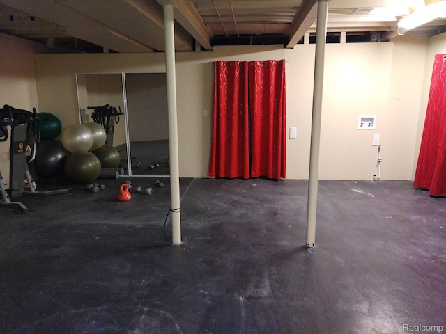8993 Haymarket St, White Lake, MI 48386 - view of basement