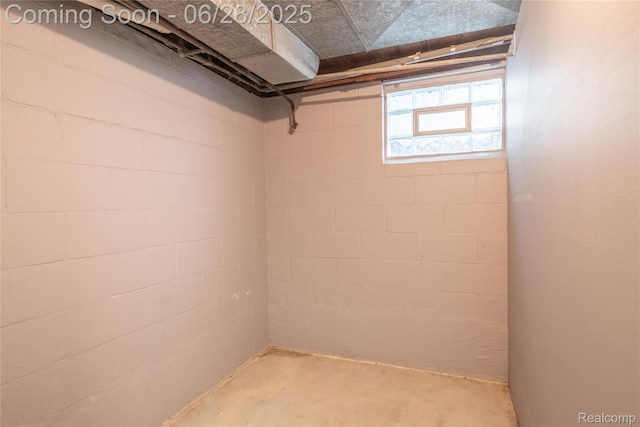 785 Kenilworth Ave, Pontiac, MI 48340 - view of basement