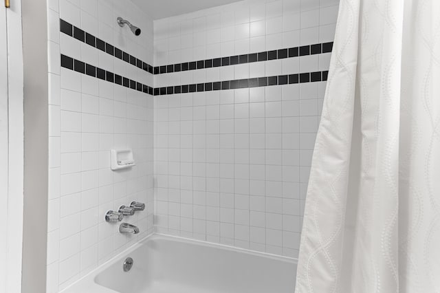 525 Langfield St, Northville, MI 48167 - full bath featuring shower / bath combo