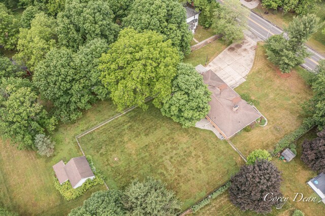 1555 W Ellis Ave, Belding, MI 48809 - photo 8