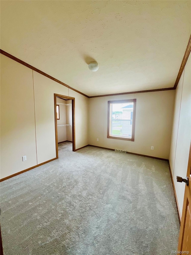 6283 Leigh Ct, Fenton, MI 48430 - photo 15