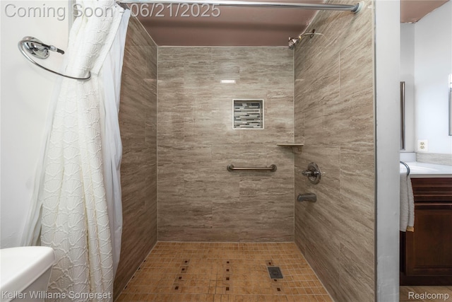 3123 W Utica Rd, Shelby Twp, MI 48317 - full bathroom with a tile shower and vanity