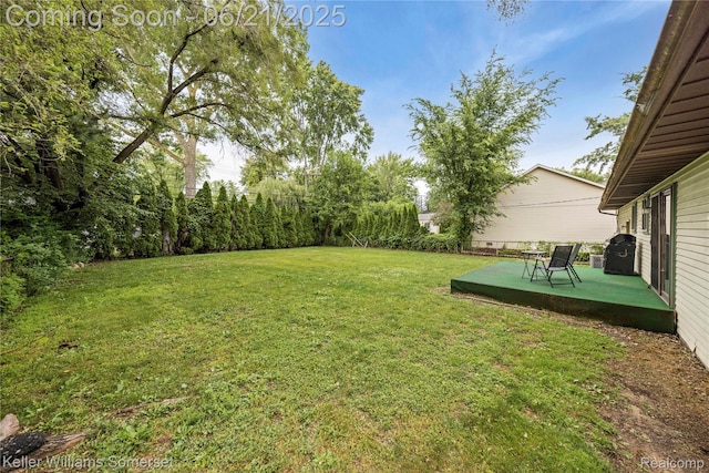 3123 W Utica Rd, Shelby Twp, MI 48317 - view of green lawn
