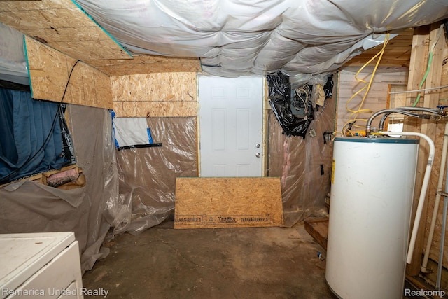106 Devonshire Dr, Prudenville, MI 48651 - unfinished below grade area with water heater