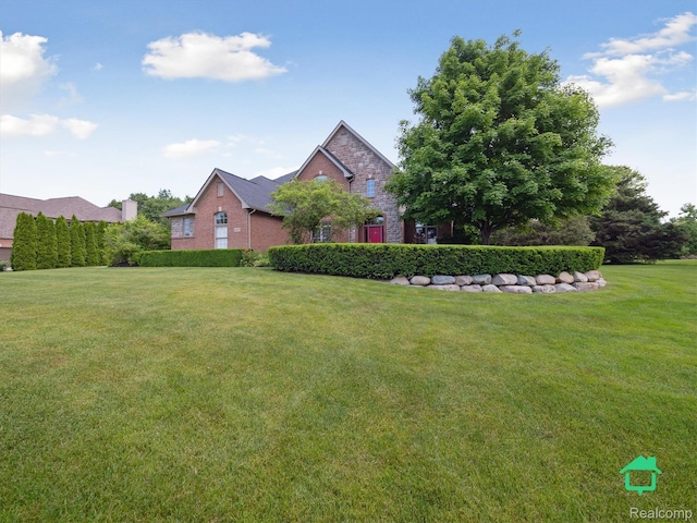 6345 Brookview Dr, Saline, MI 48176 - view of grassy yard