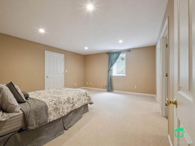 6345 Brookview Dr, Saline, MI 48176 - bedroom with light colored carpet and recessed lighting