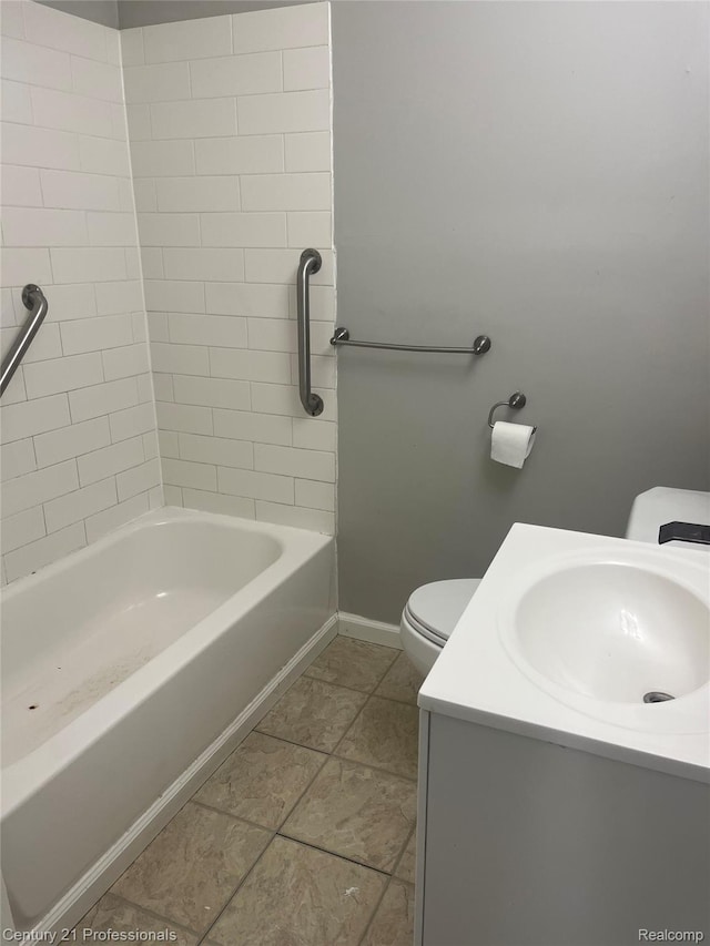 14463 Leonard Ave, Warren, MI 48089 - full bath with vanity, tile patterned flooring, and shower / bathtub combination