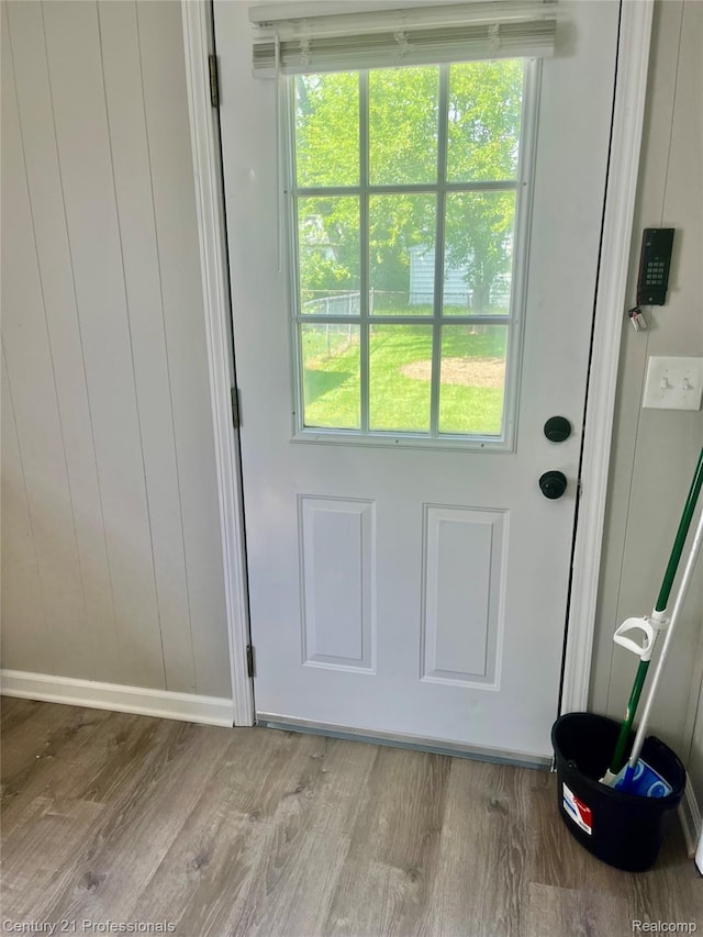 14463 Leonard Ave, Warren, MI 48089 - doorway to outside with wood finished floors