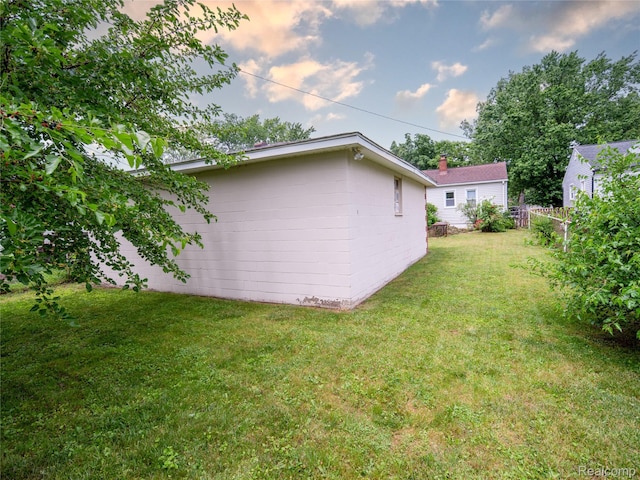 25457 Andover Dr, Dearborn Heights, MI 48125 - view of grassy yard
