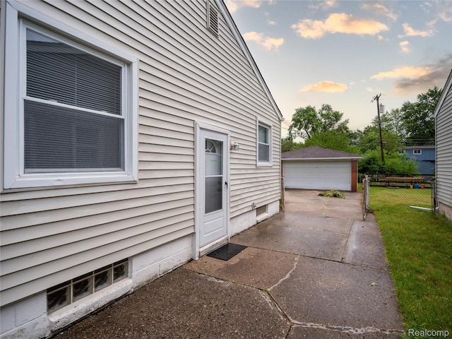 25457 Andover Dr, Dearborn Heights, MI 48125 - view of patio featuring a garage