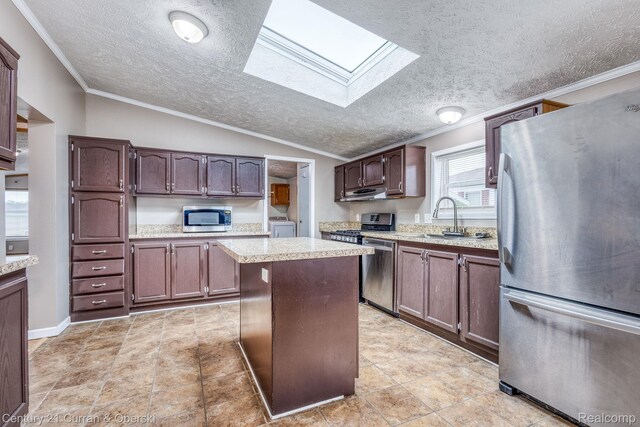 8137 Churchill St, Northville, MI 48167 - photo 10