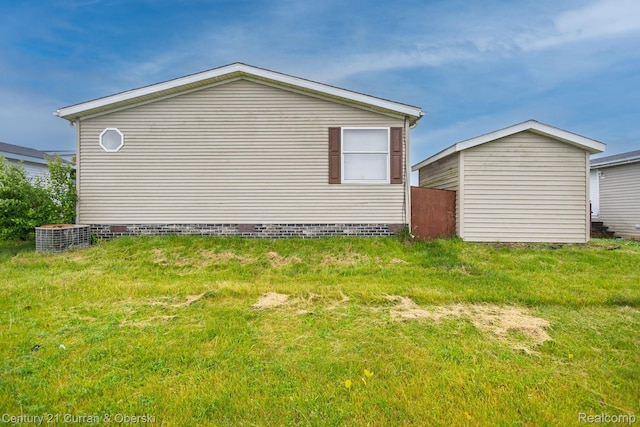 8137 Churchill St, Northville, MI 48167 - photo 25