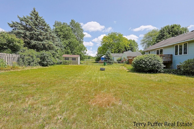 4651 Remembrance Rd NW, Grand Rapids, MI 49534 - view of yard