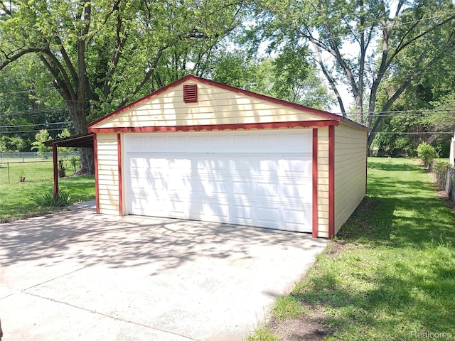 11132 Cape Cod St, Taylor, MI 48180 - view of detached garage
