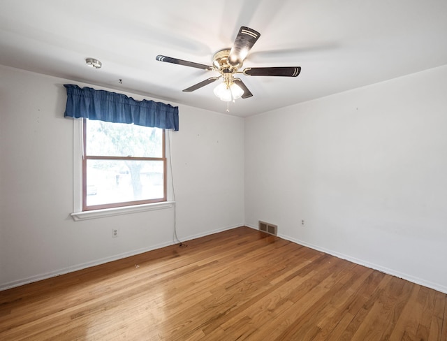 3640 Pall Dr, Warren, MI 48092 - spare room with ceiling fan and light wood-style floors