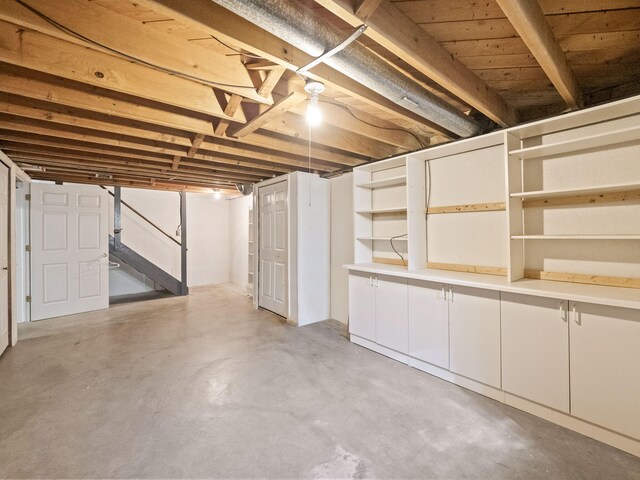 3640 Pall Dr, Warren, MI 48092 - unfinished below grade area featuring stairs