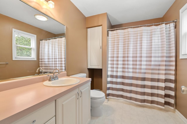 220 Deer Path Ln, Battle Creek, MI 49015 - bathroom featuring vanity and a shower with curtain