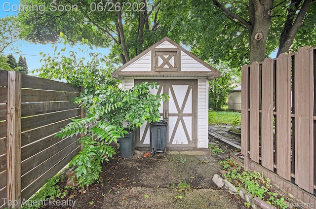 525 Marlin Ave, Royal Oak, MI 48067 - view of shed