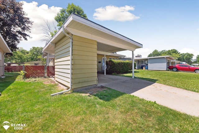 3606 Pingree Ave, Flint, MI 48503 - view of car parking