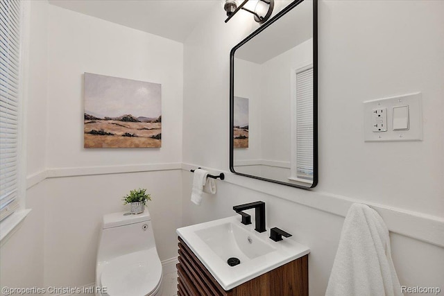 16573 Griggs St, Detroit, MI 48221 - bathroom featuring vanity and toilet