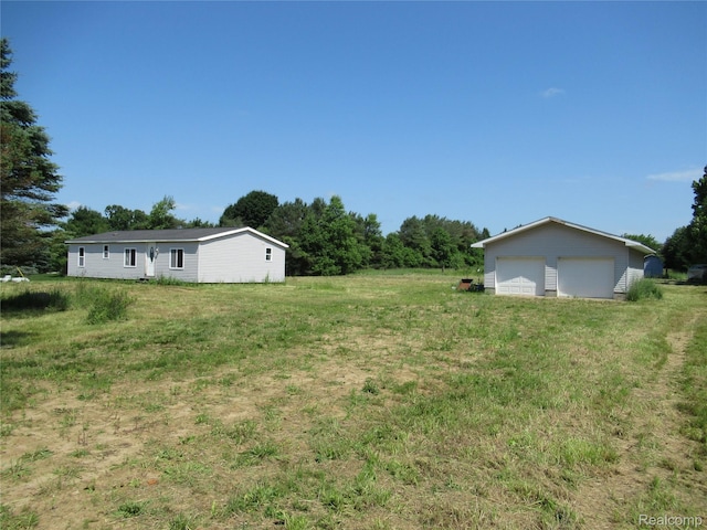 4232 Hollenbeck Rd, Columbiaville, MI 48421 - photo 3