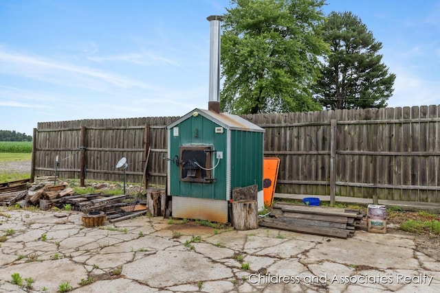 13872 Hastings Rd, Freeport, MI 49325 - view of outbuilding with a fenced backyard
