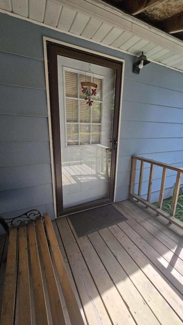 1686 Oak St, Wellston, MI 49689 - view of exterior entry