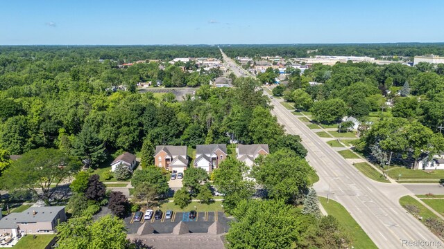19059 Brentwood St, Livonia, MI 48152 - photo 11