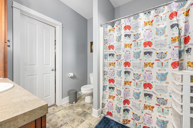 7068 Jasper Dr, Hudsonville, MI 49426 - bathroom with vanity and curtained shower