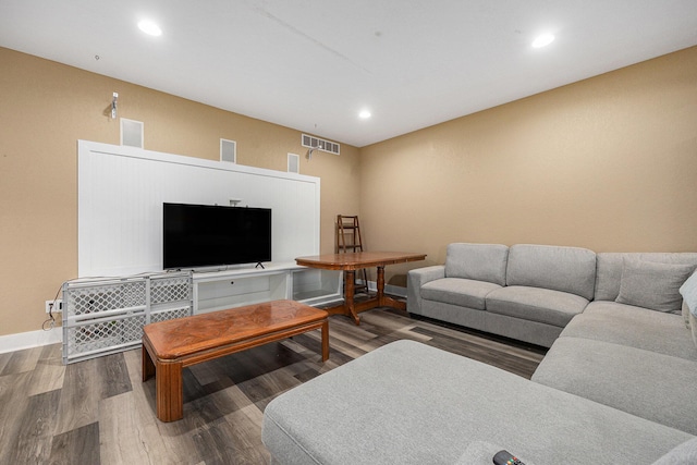 7068 Jasper Dr, Hudsonville, MI 49426 - living room featuring wood finished floors and recessed lighting