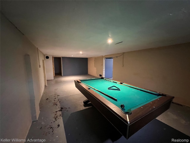913 Cameron Ave, Pontiac, MI 48340 - recreation room featuring billiards table and unfinished concrete floors