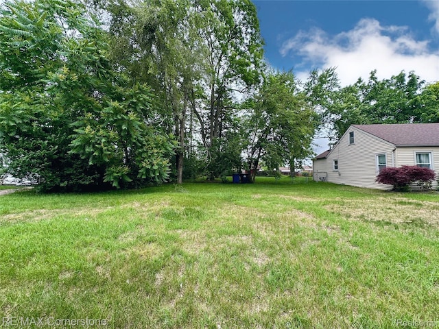 00000 Avondale St, Westland, MI 48186 - photo 1