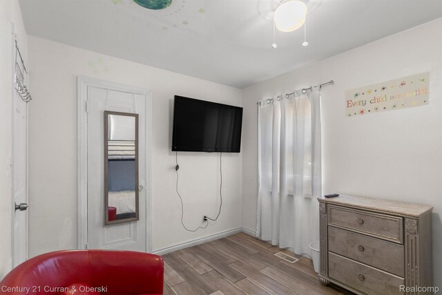 11670 Marlowe St, Detroit, MI 48227 - bedroom featuring light wood finished floors and baseboards