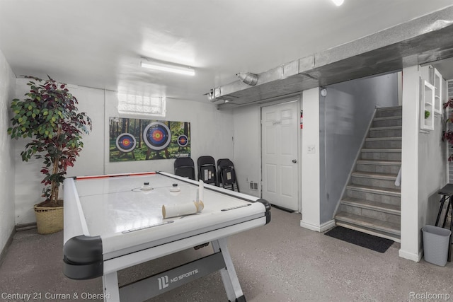 11670 Marlowe St, Detroit, MI 48227 - recreation room featuring speckle patterned floor