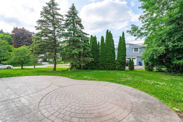 4770 Hedgewood Dr, Bloomfield Hills, MI 48301 - view of patio / terrace