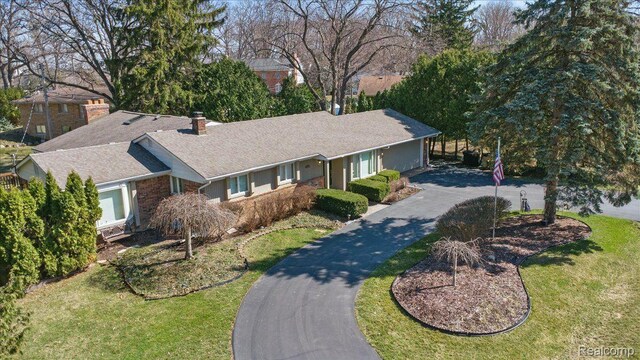 5080 Kitson Ln, West Bloomfield, MI 48324 - photo 1