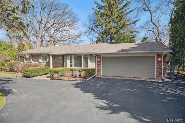 5080 Kitson Ln, West Bloomfield, MI 48324 - photo 27