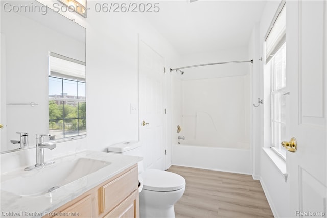 880 Seville Row, Detroit, MI 48202 - bathroom with vanity, wood finished floors, and shower / washtub combination